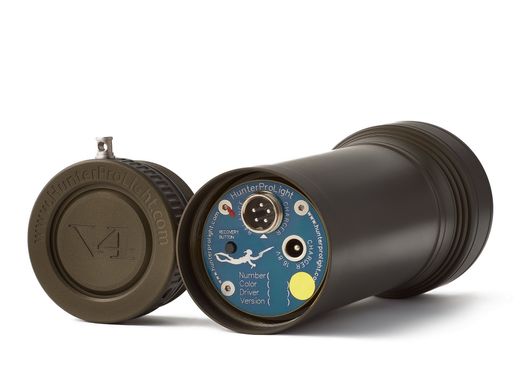 Фонарь для подводной охоты, дайвинга, а также видеосъемки «HunterProLight-4 V4», 5000К(холодый), 5000К+3000К